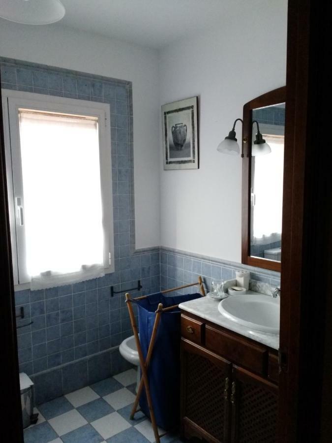 Villa La Majada De Alameda Alameda del Valle Esterno foto